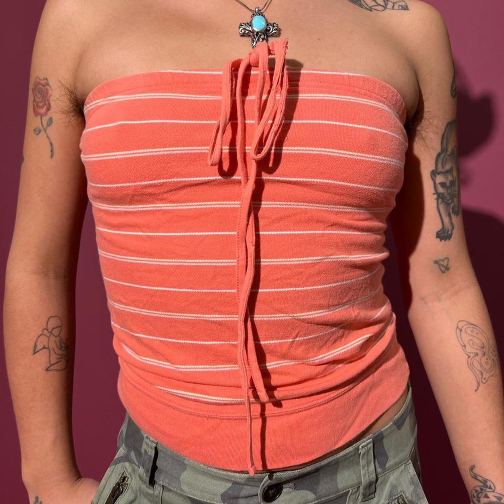 Vintage 90’s pink stripe tube top 🌸